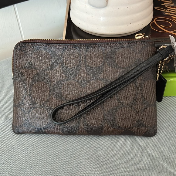 Coach Signature Wristlet - Picture 3 of 7